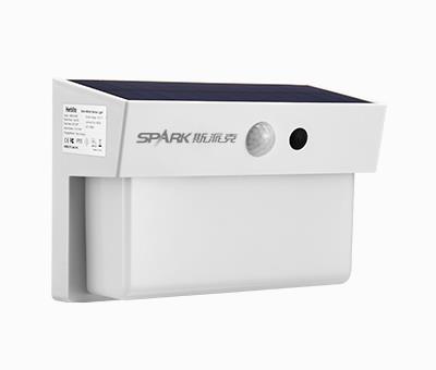 خصائص الأداء لمصباح الجدار الذكي الصمام الشمسي--4- 曹千红