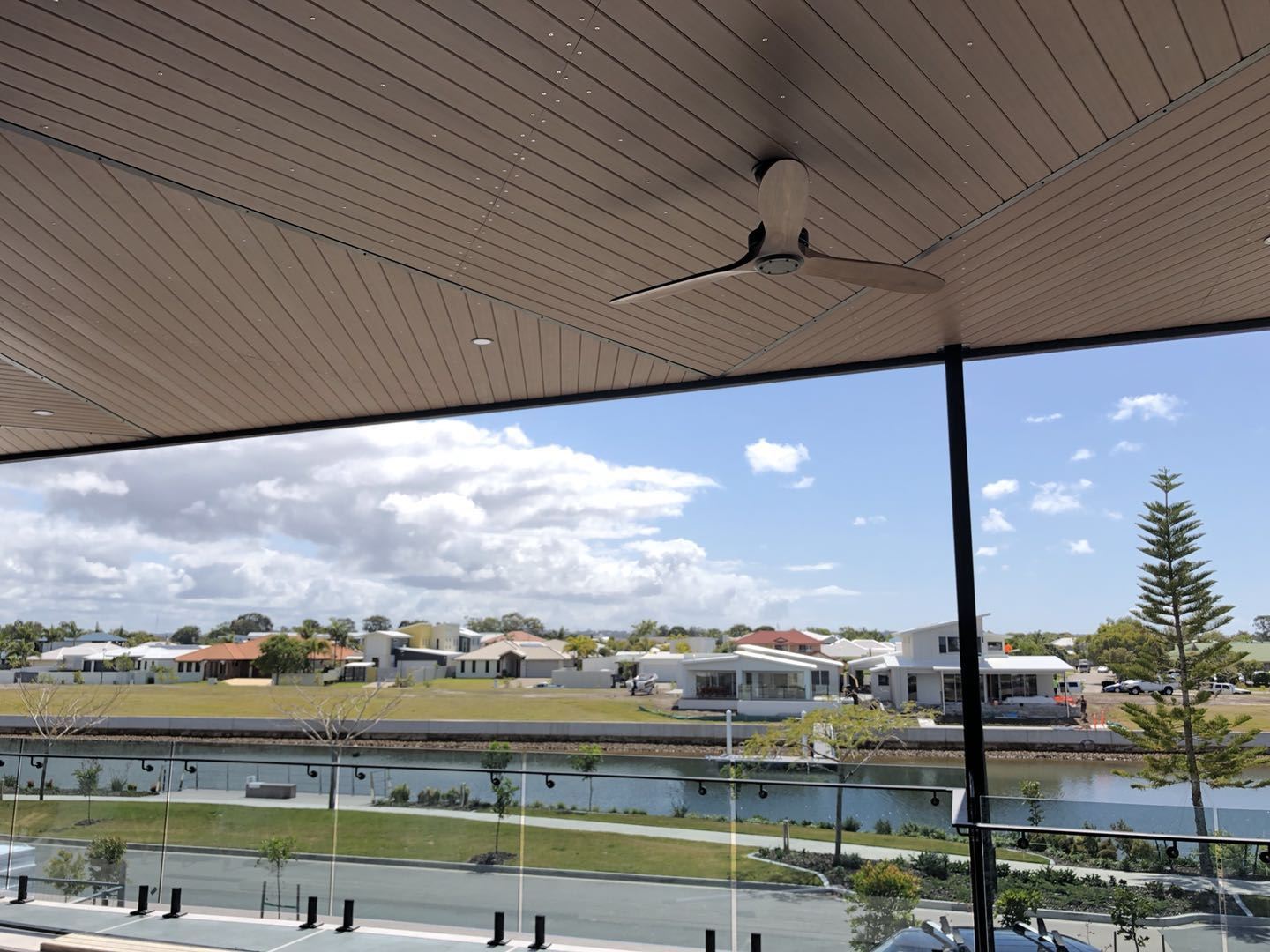 حالة سوق WPC-广州圆航-第 3 组-张丽霞