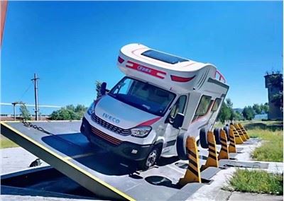 معالجة الأشعة فوق البنفسجية أغطية القارب المقاوم للماء